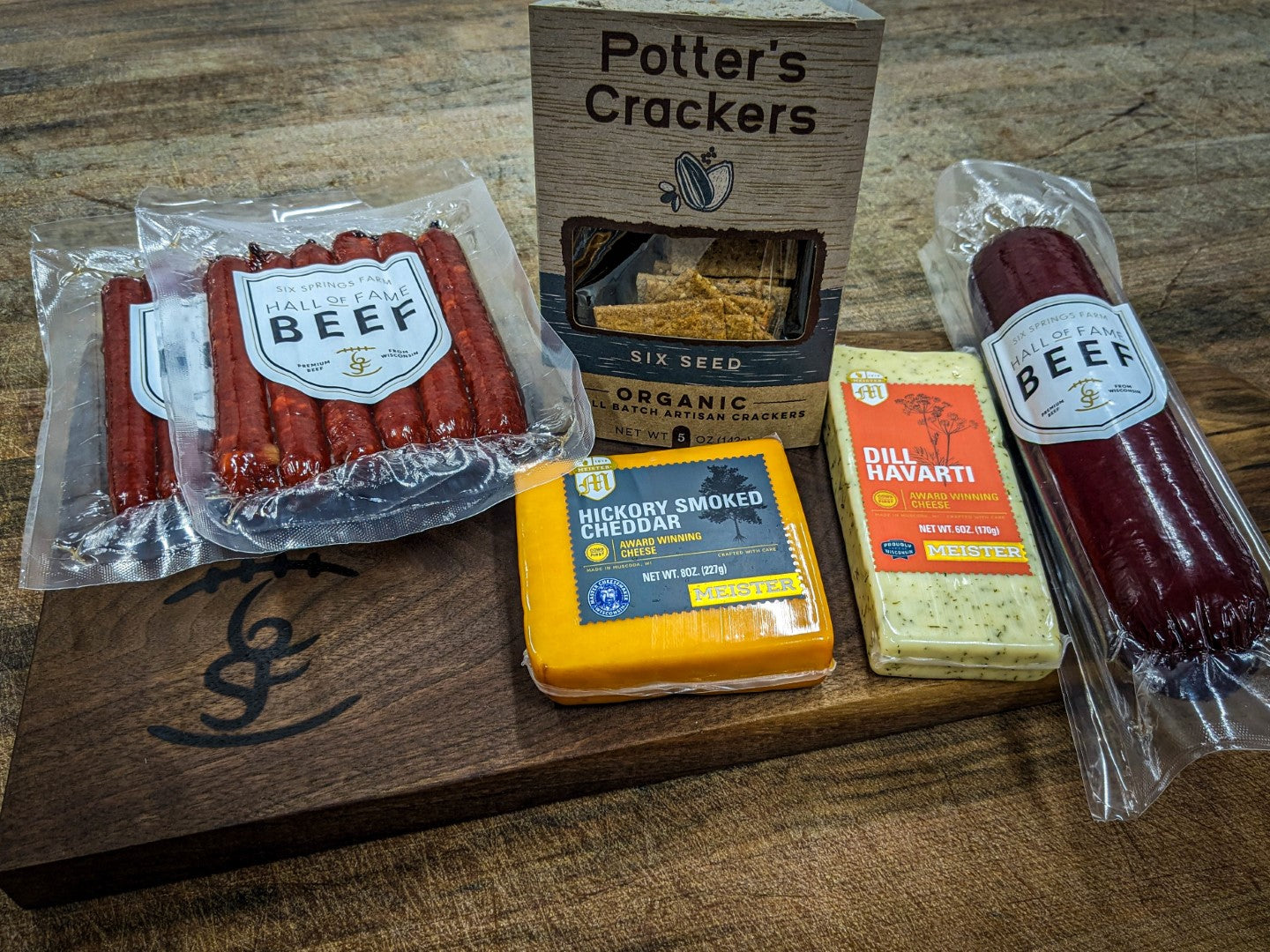 Hickory Farms Smoked Sausage and Cheese Bundle of 5 Items, Summer