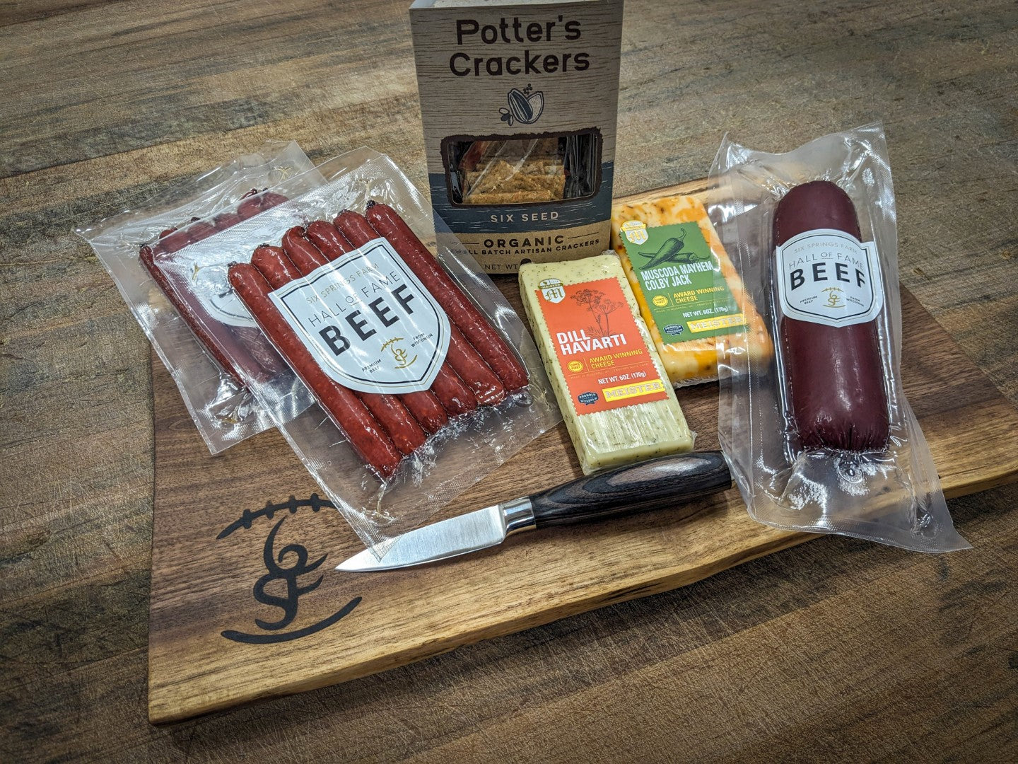 Hickory Farms Smoked Sausage and Cheese Bundle of 5 Items, Summer